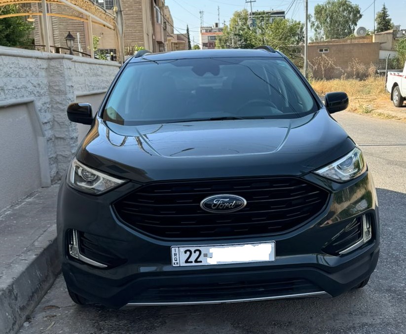 2022 Ford Edge photo 4