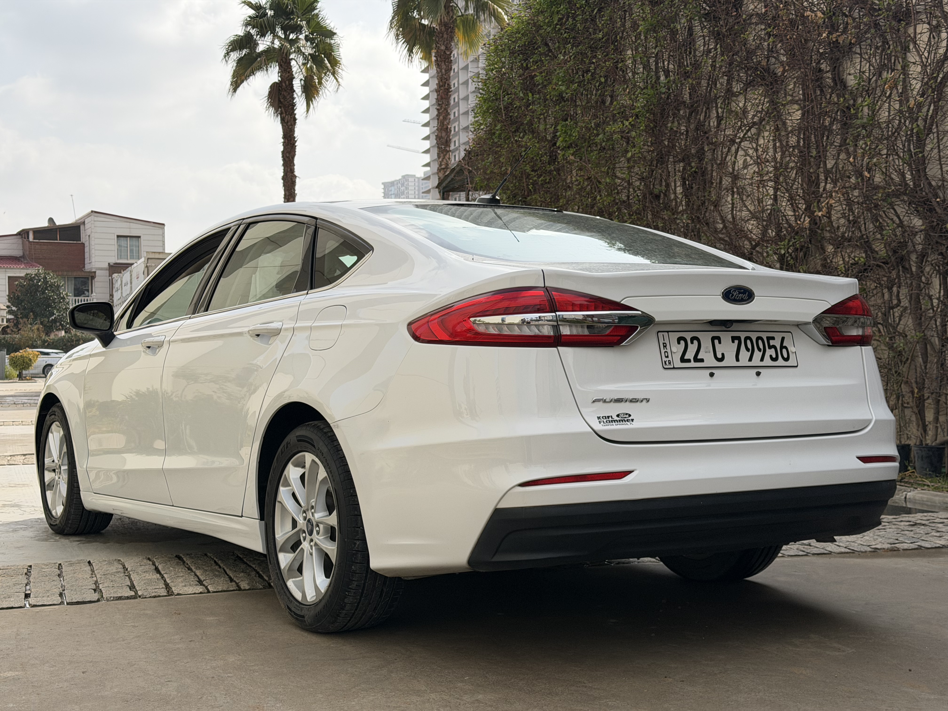 2019 Ford Fusion photo 2