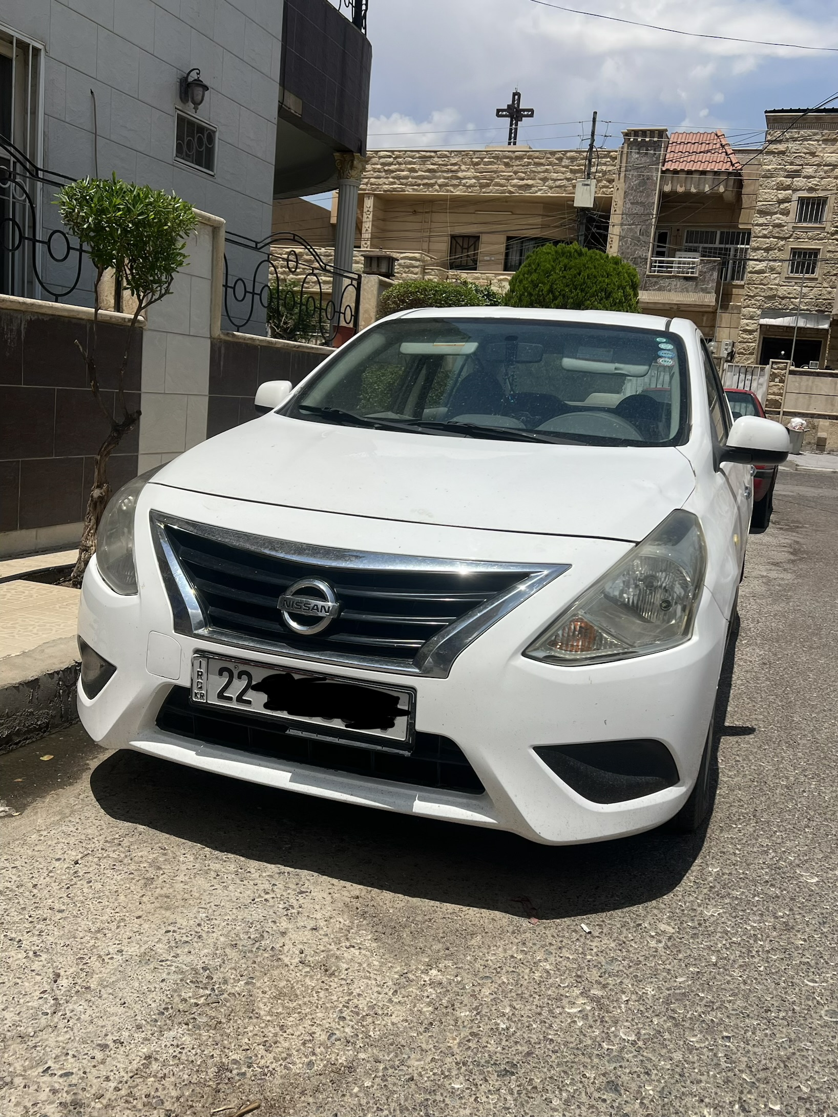 2,015 Nissan Sunny