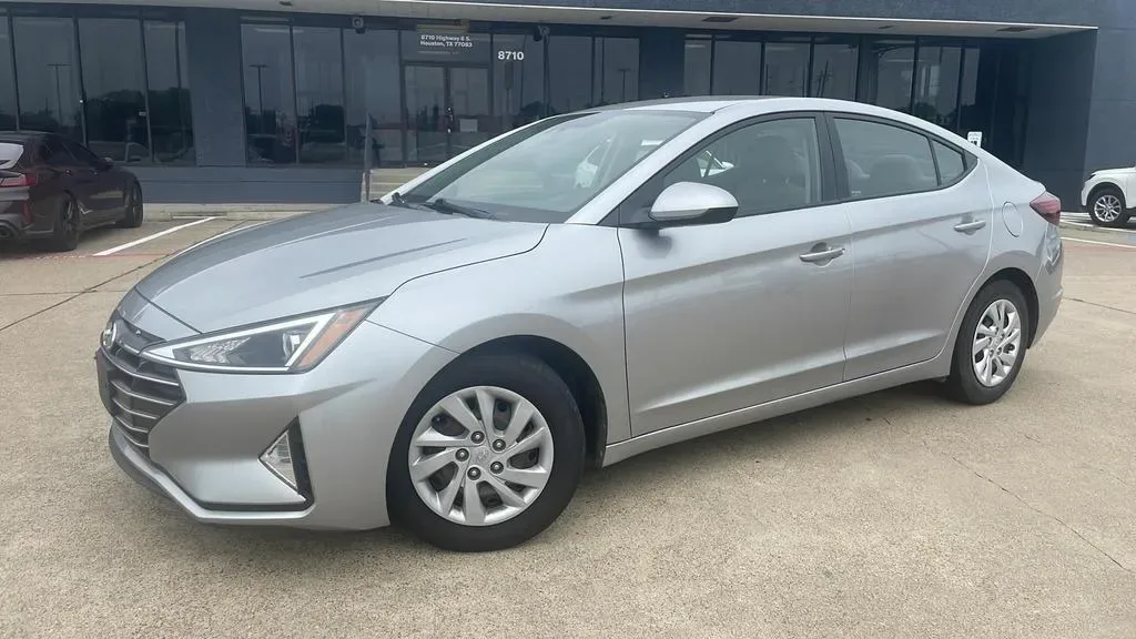 2020 Hyundai Elantra