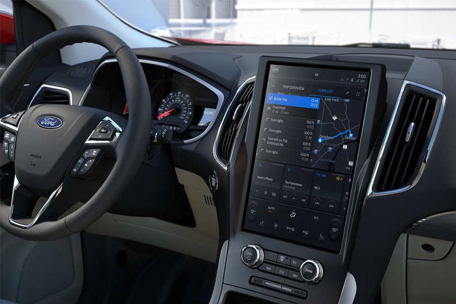 2023 Ford Edge photo 3